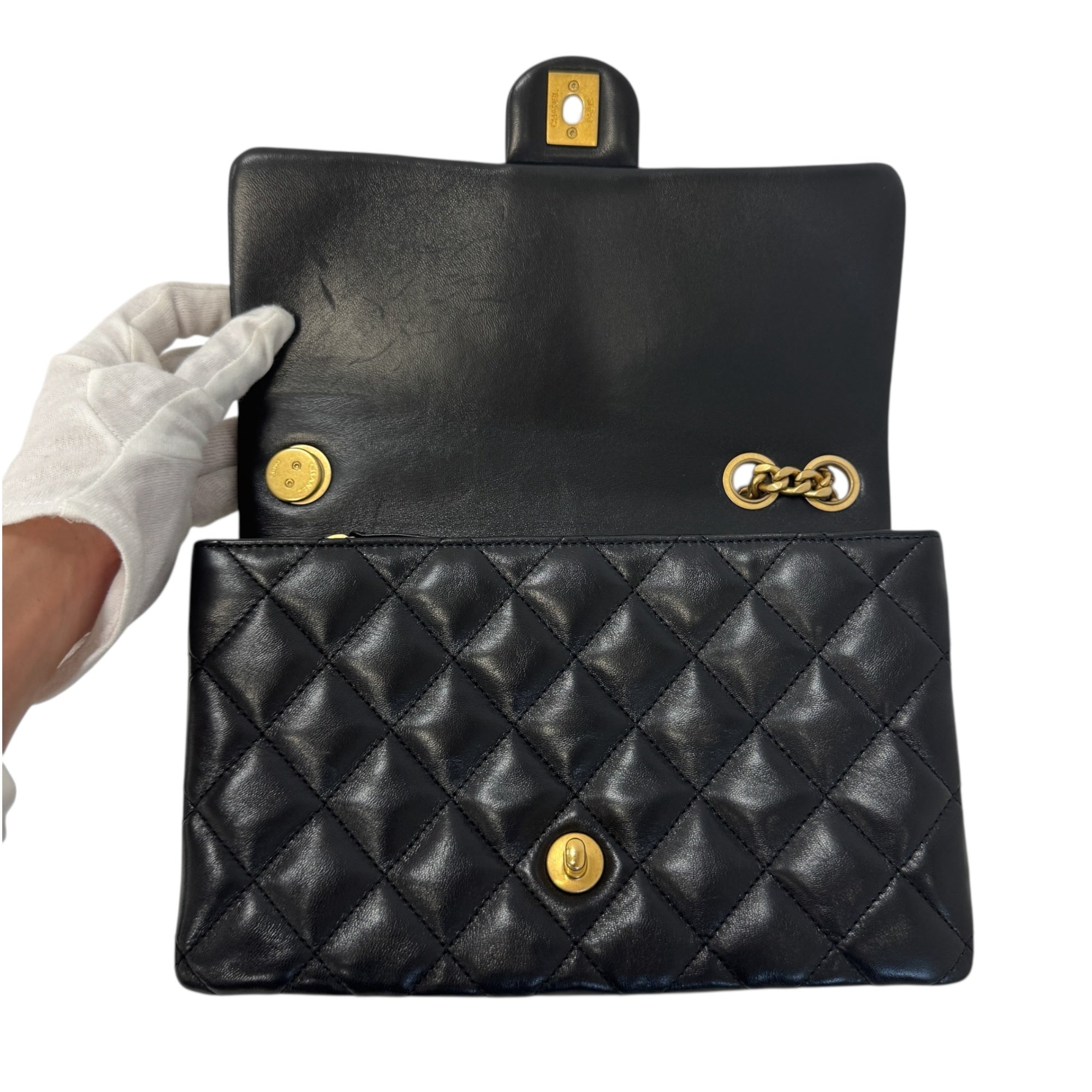 Chanel Matelasse Leather Chain Shoulder Bag Black Gold Hardware AS3393