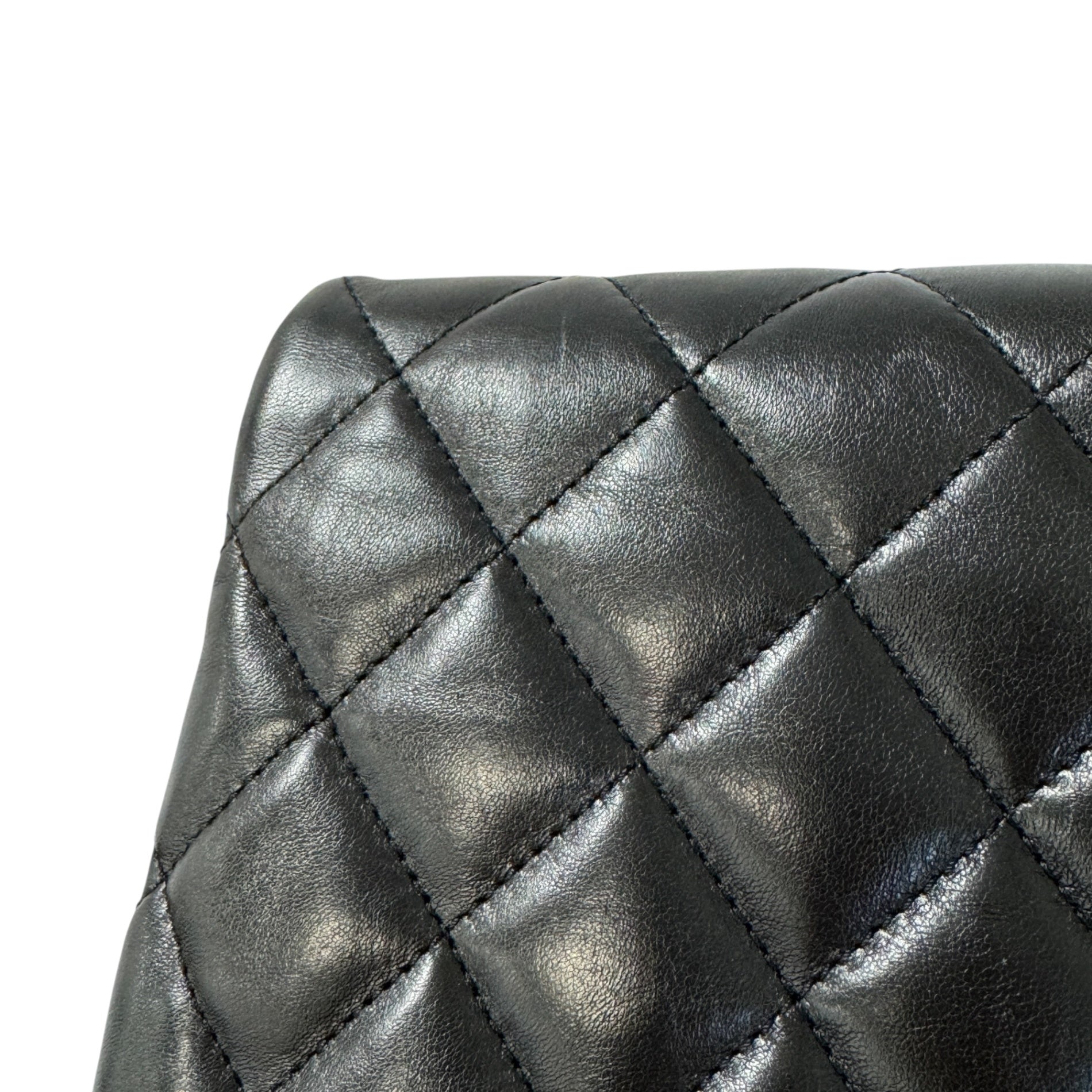Chanel Matelasse Leather Chain Shoulder Bag Black Gold Hardware AS3393