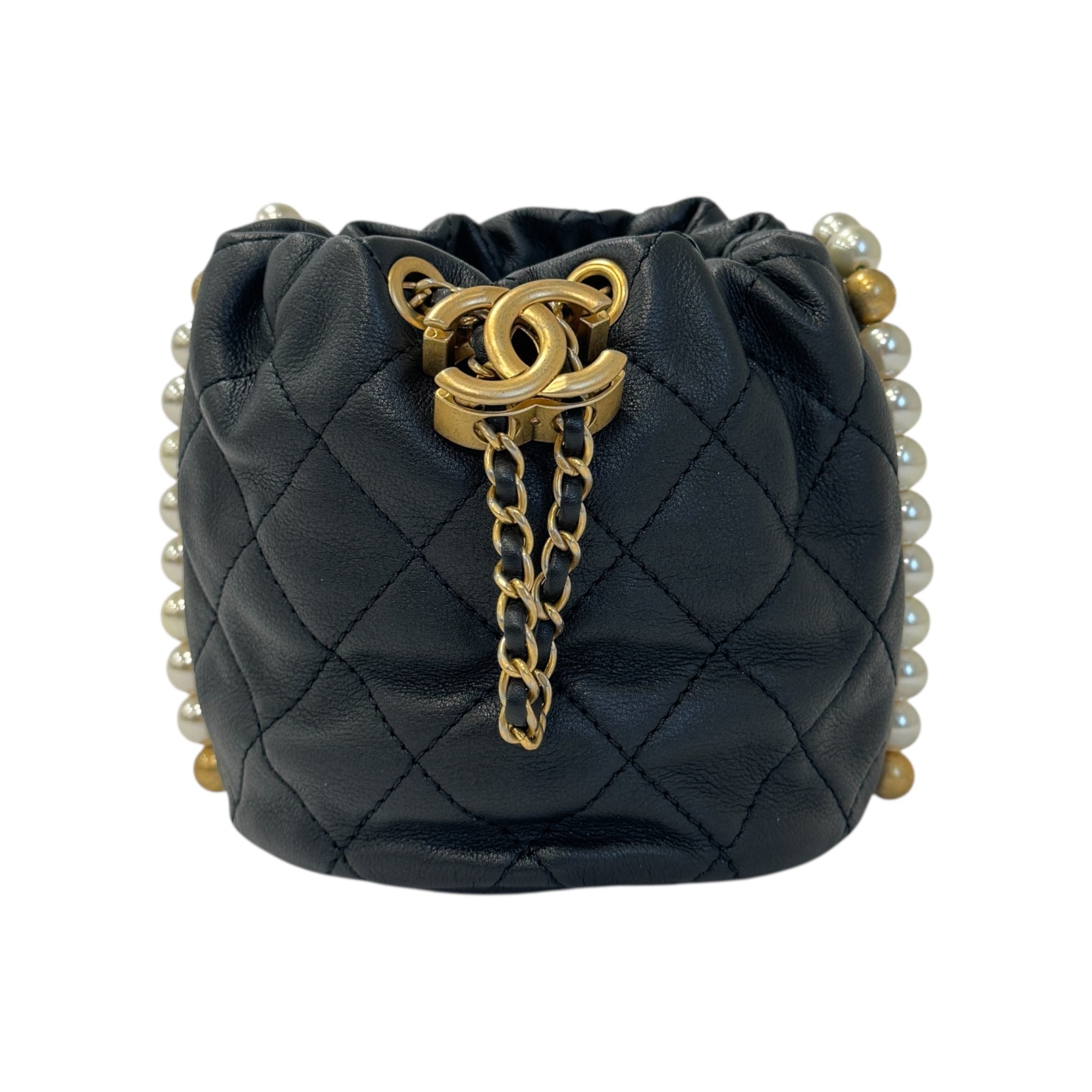 Chanel pearl chain shoulder